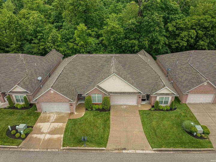 Property Photo:  4504 Mystic Court  IN 47715 