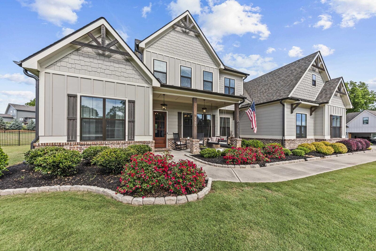 Property Photo:  1101 Sunset Drive  GA 30642 