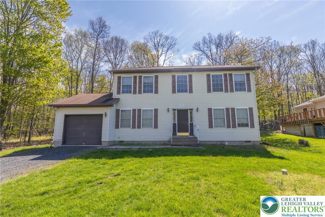 Property Photo:  272 Schoolhouse Road  PA 18302 