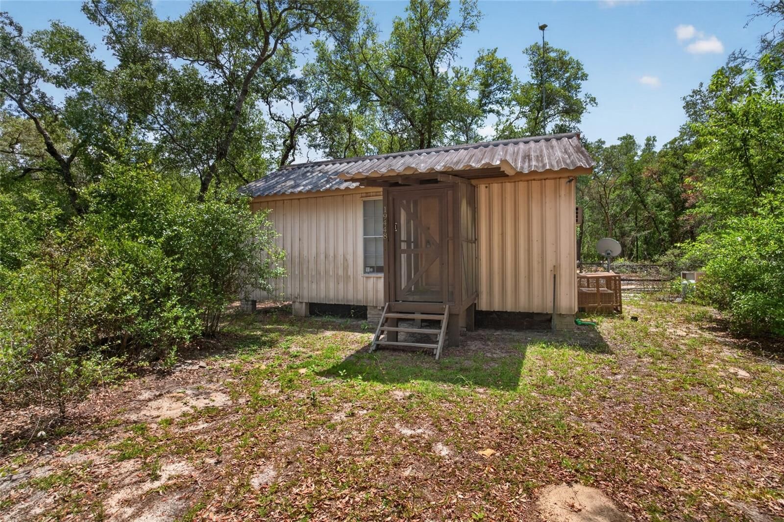 Property Photo:  19448 SE 92nd Place  FL 32179 