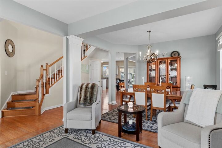 Property Photo:  724 N Misty Ridge Drive N  IL 60446 