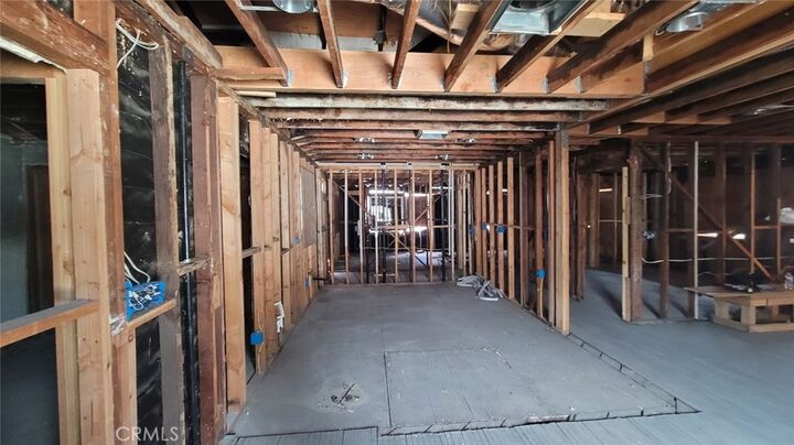 Property Photo:  2922 Hillburn Rd  CA 93306 