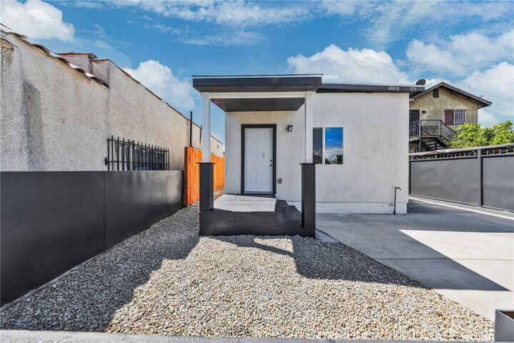 Property Photo: &126 1/2 W Century Boulevard CA 90003