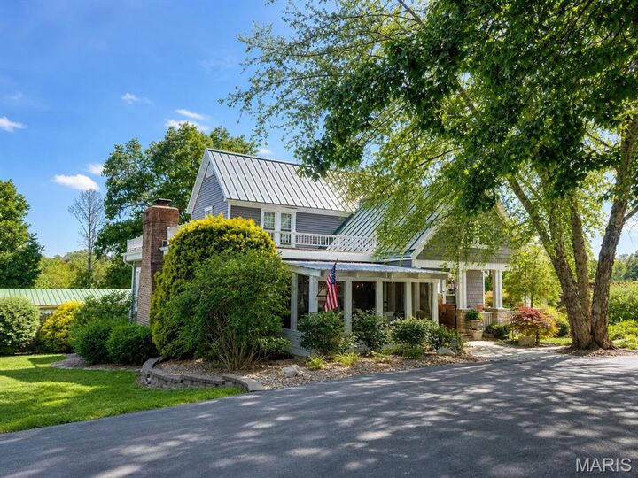 Property Photo:  302 Graham Street  MO 63764 