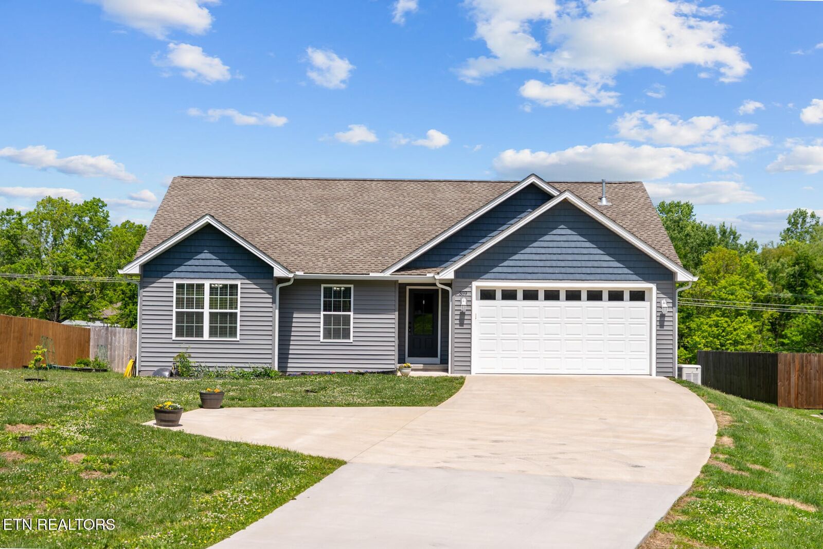 Property Photo:  359 Dayton Ave  TN 38555 
