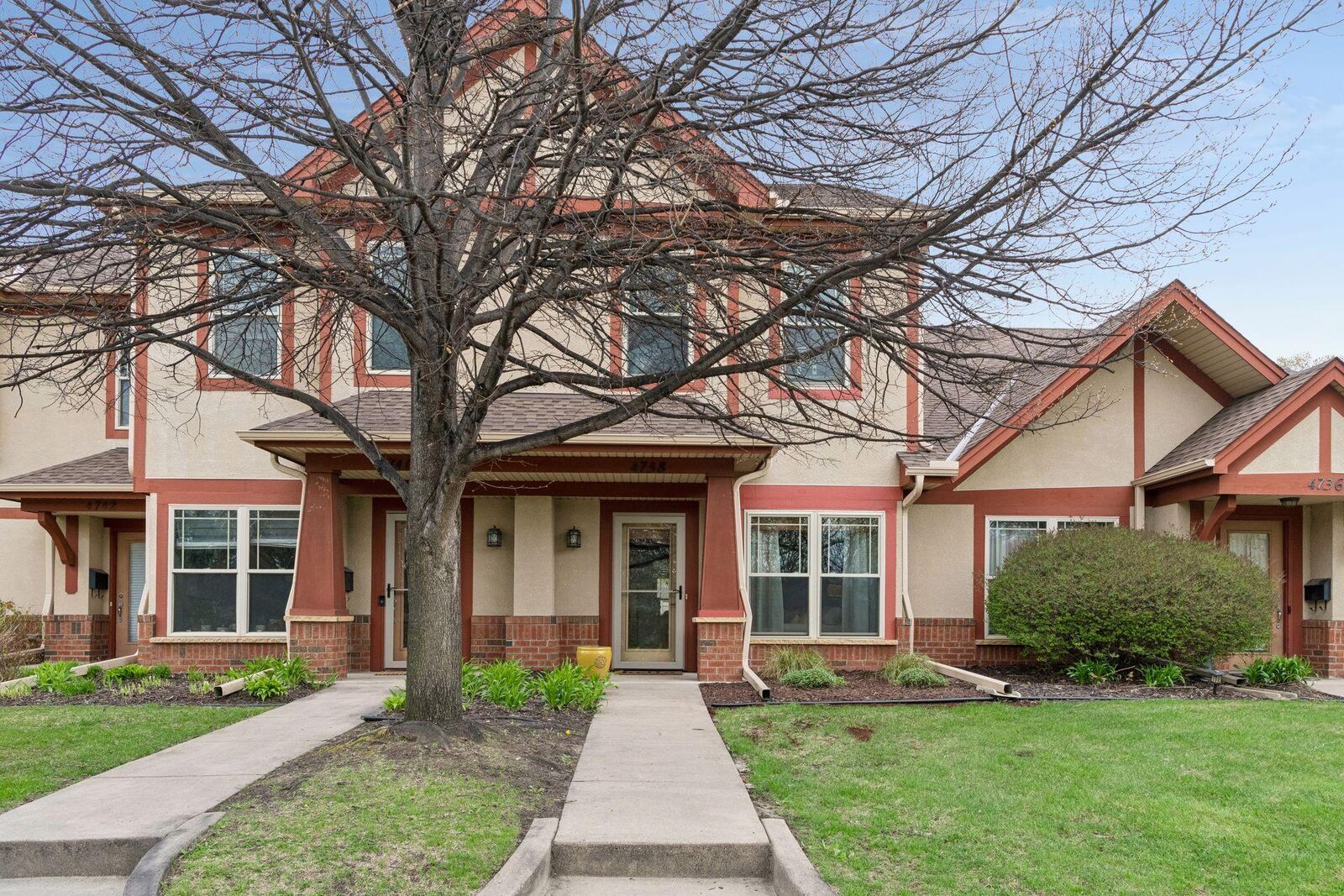 Property Photo:  4738 N Humboldt Avenue N  MN 55430 