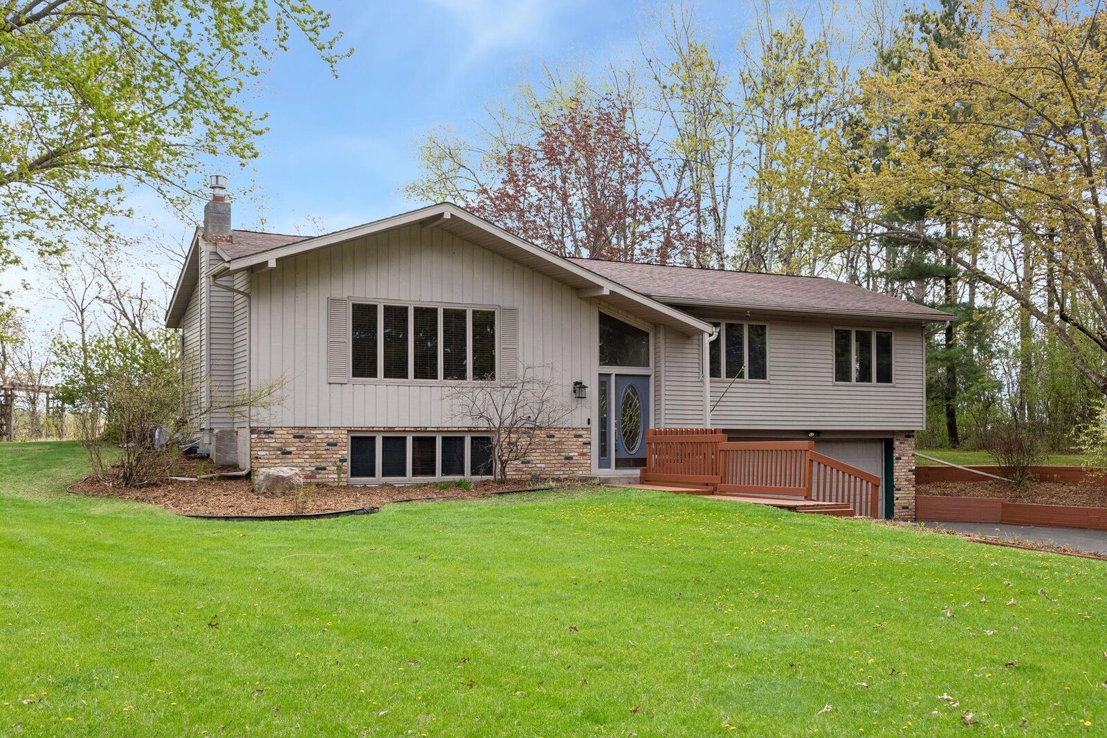 Property Photo:  365 Casperson Drive  WI 54016 
