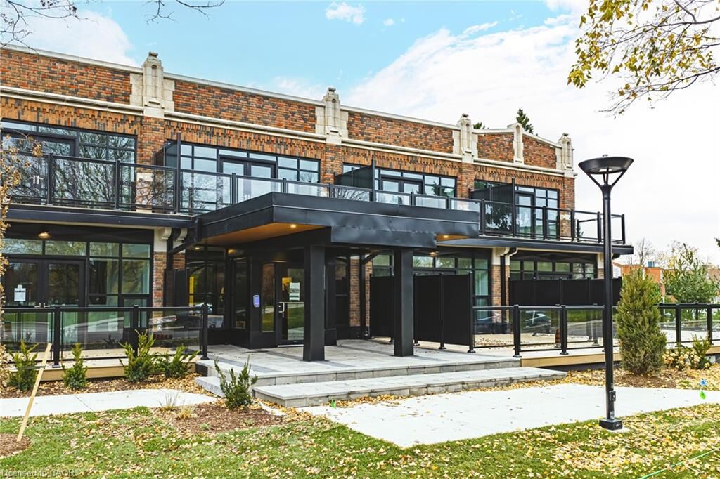 Property Photo:  555 Sanatorium Road 104  ON L9C 2B1 