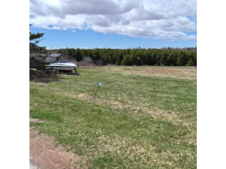 1080 Fountain Road — photo 1