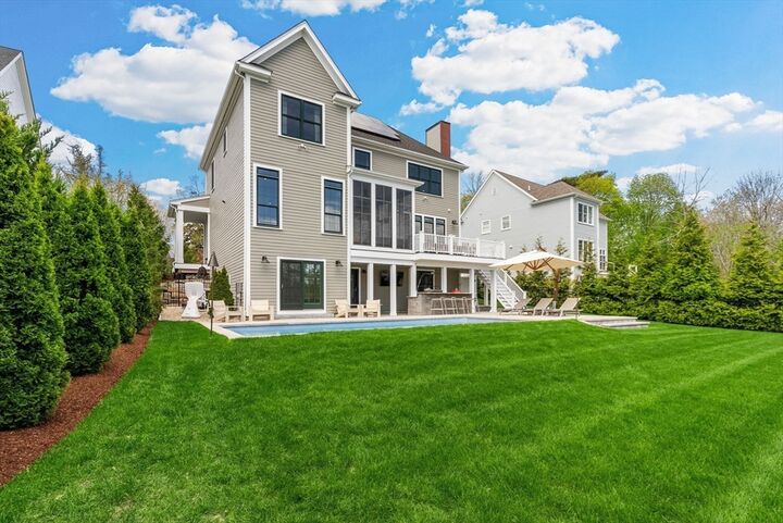 Property Photo:  9 Manor Way  MA 02025 