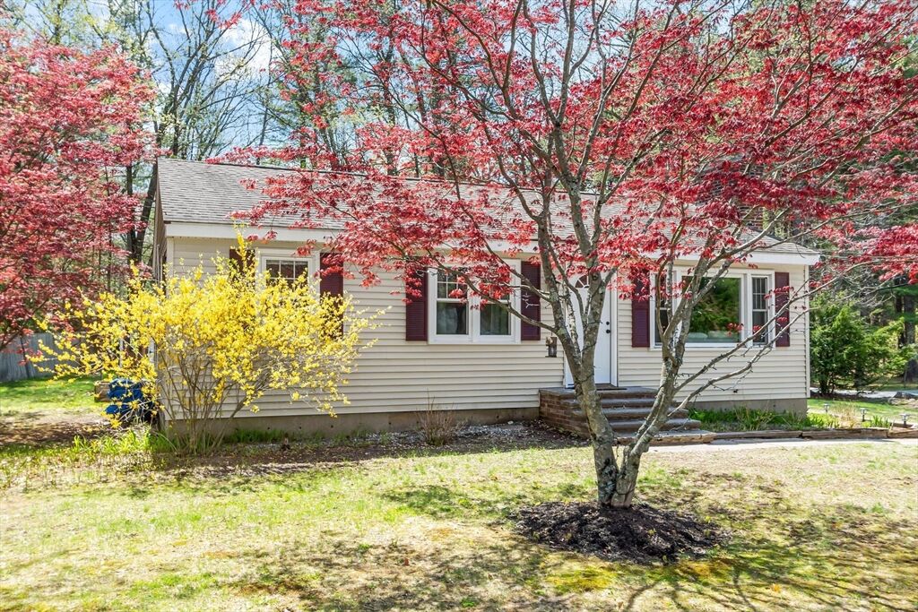 Property Photo:  123 Plain Rd  MA 01886 