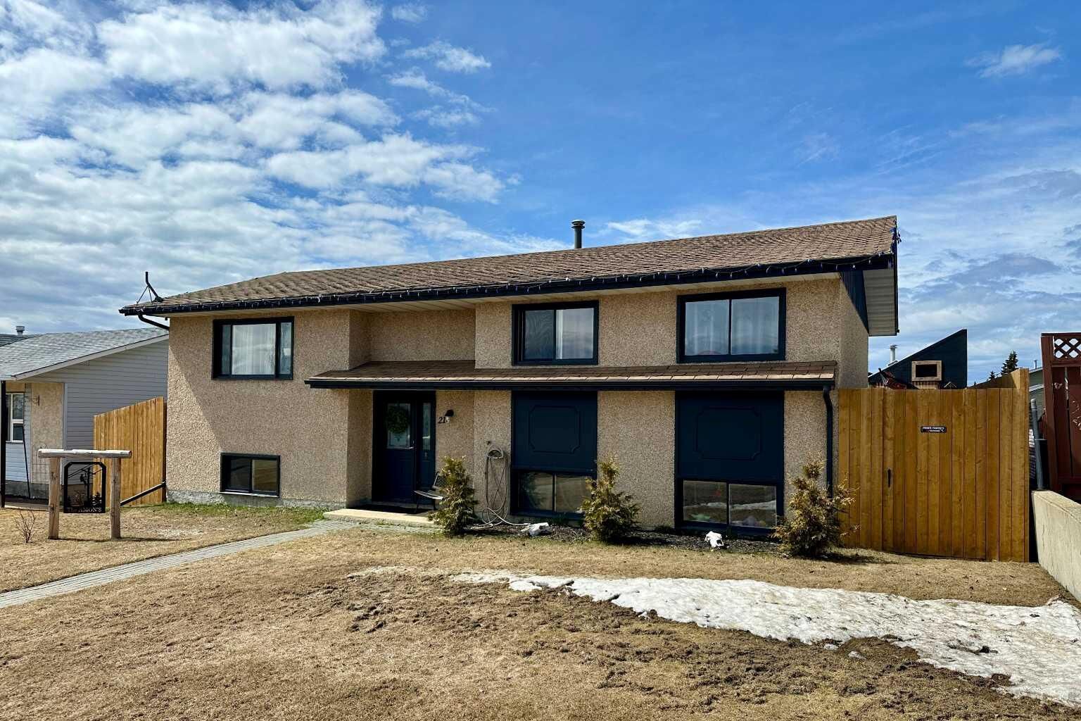 Property Photo:  21 Pan Am Street  AB T0G 2C0 