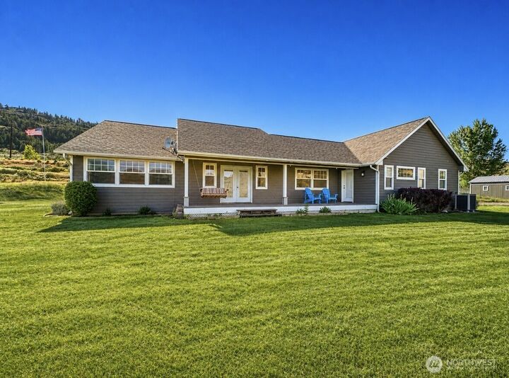 Property Photo:  22  Rooster Flats Road  WA 98844 