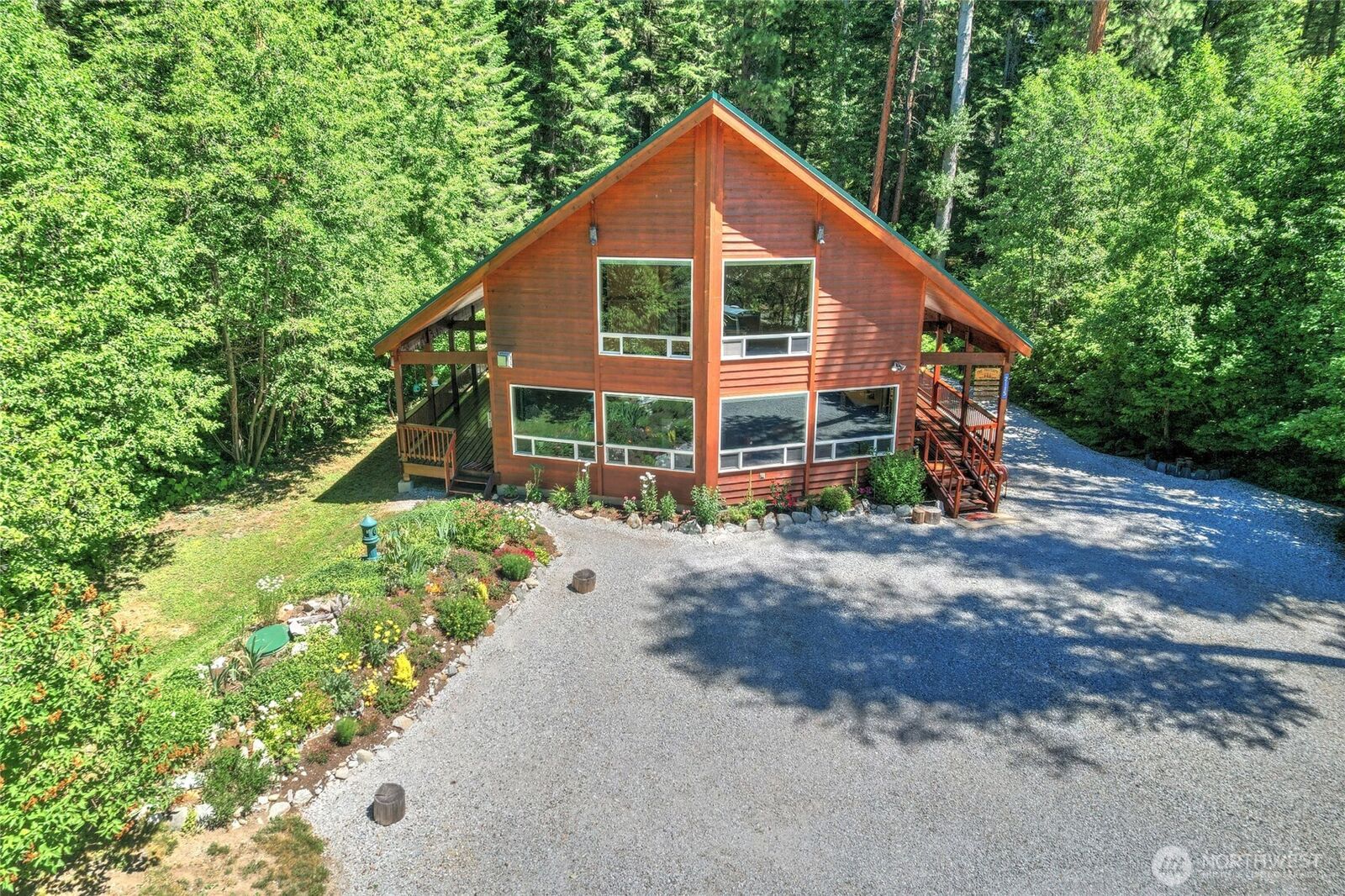Property Photo: 2115 Chiwawa Court WA 98826
