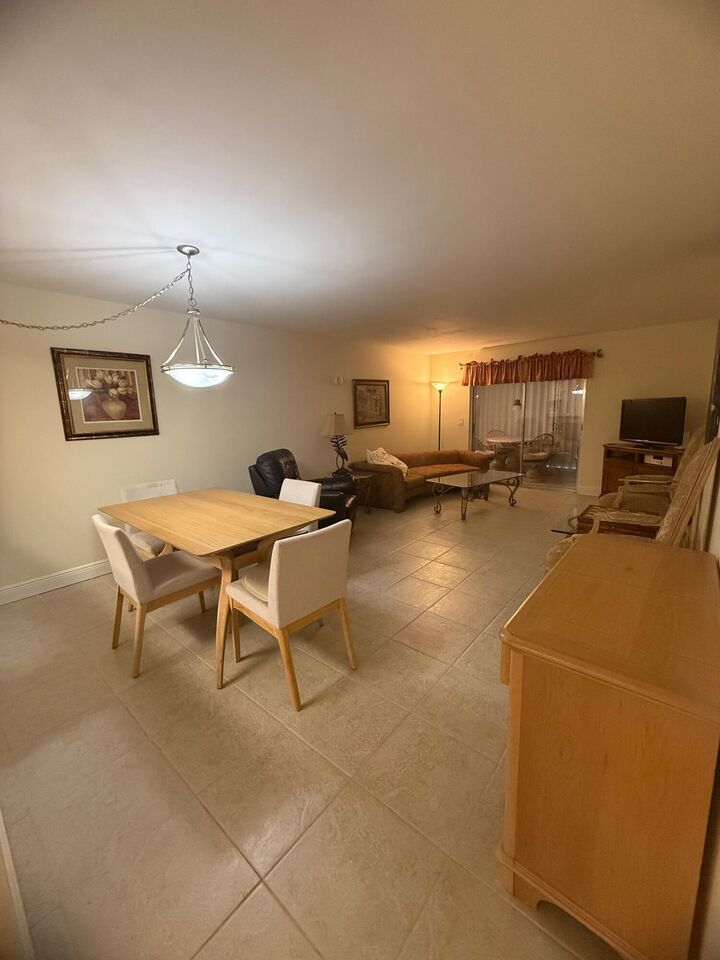 Property Photo:  2601 NE 3rd Court 202  FL 33435 