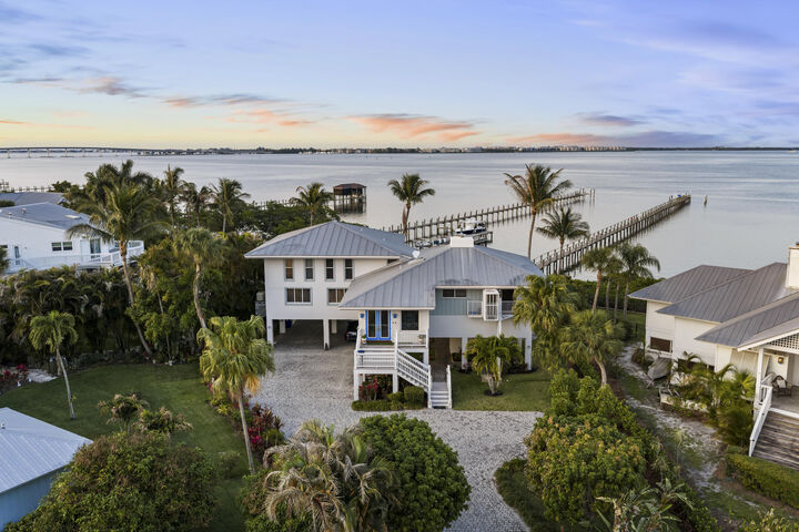 Property Photo:  8 Herons Nest  FL 34996 