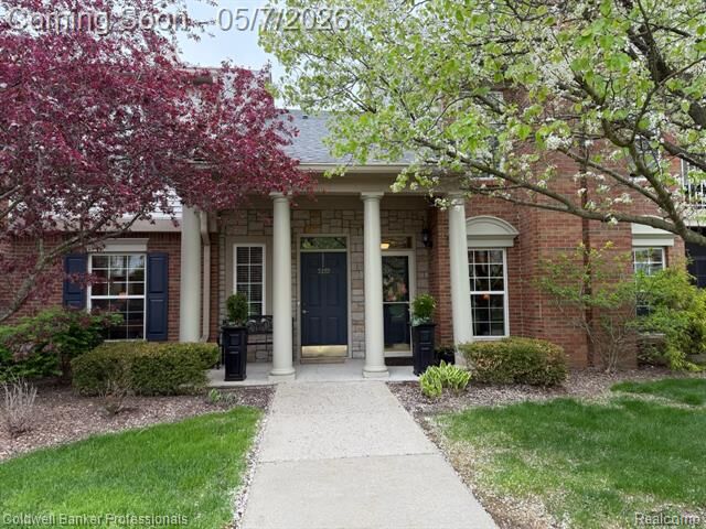 Property Photo:  5349 Brookemonte Circle  MI 48306 