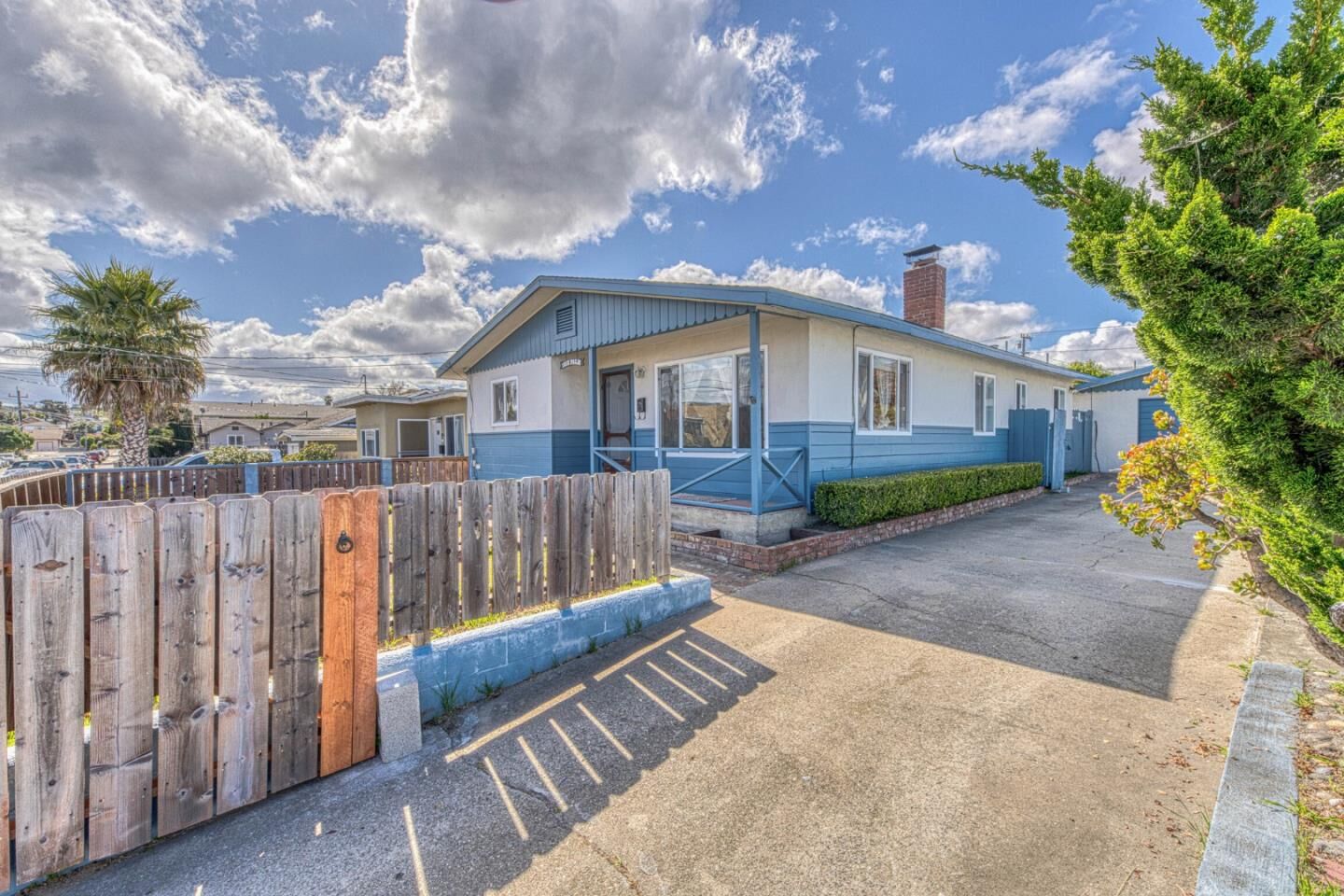 Property Photo:  1212 Palm Avenue  CA 93955 