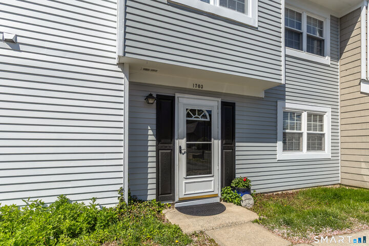 Property Photo:  93 Park Avenue 1703  CT 06810 