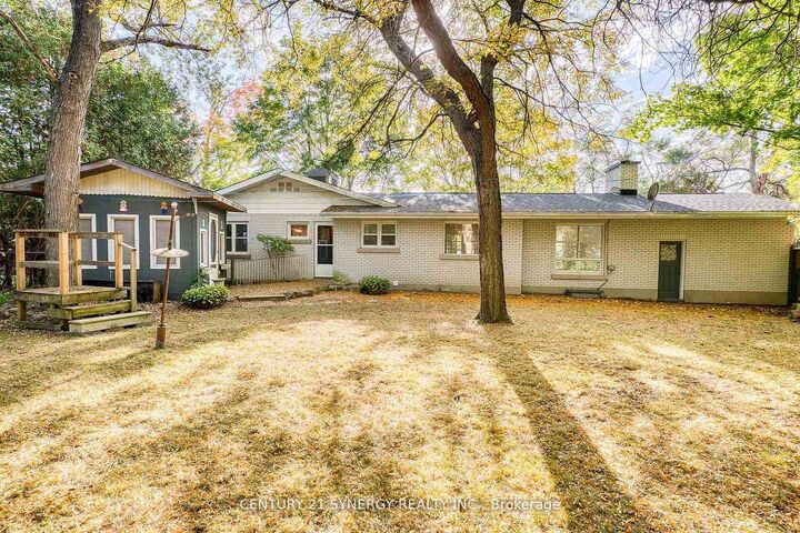 Property Photo:  55 Drummond Street W  ON K7H 2J9 