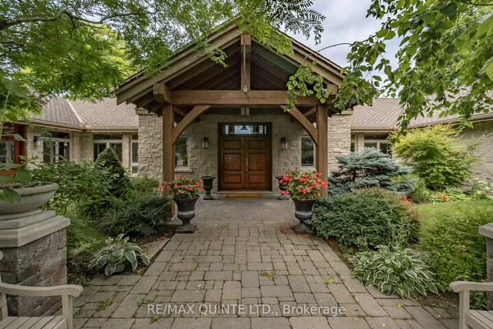 Property Photo: 18 Loop Lane ON K0K 2T0