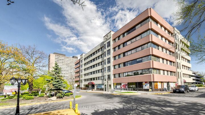 Property Photo: 10 Gateway Boulevard 616 ON M3C 3A1