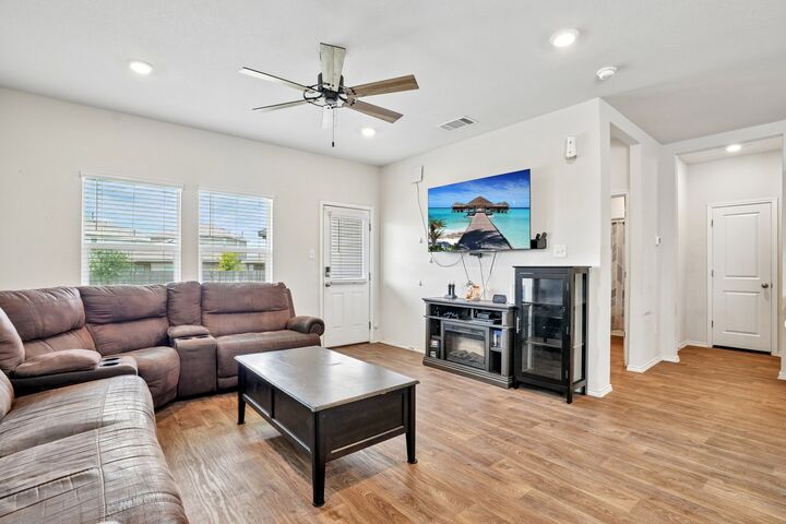 Property Photo:  15535 Clove Spice Way  TX 78073 