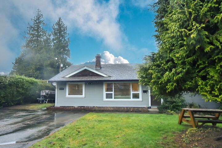 Property Photo: 19735 48 Avenue BC V3A 3L2