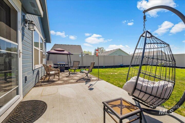 Property Photo:  8557 Velvet Ash St  ID 83687 