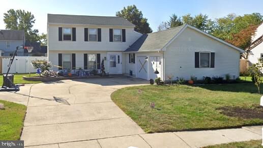 Property Photo:  45 Stratford Lane  NJ 08054 