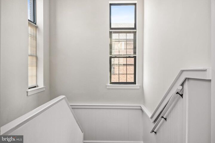 Property Photo:  420 Chestnut Street 2  PA 19464 