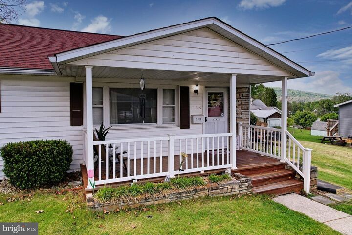 Property Photo: 513 2nd Street WV 26757