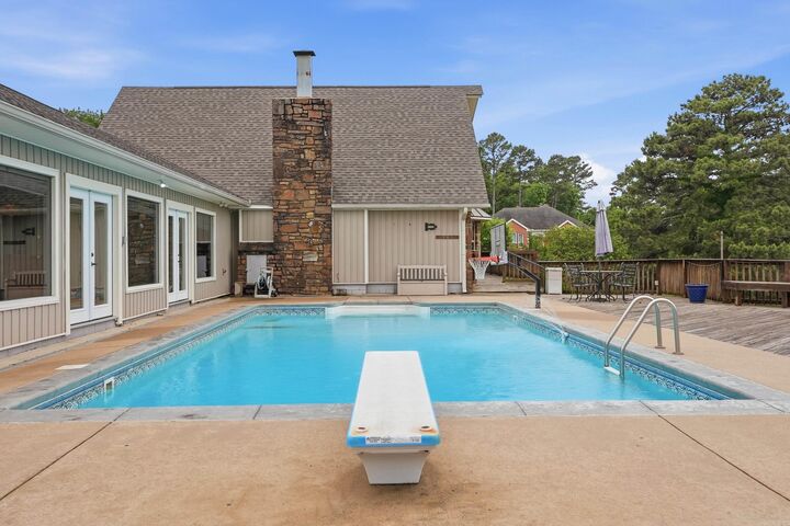 Property Photo:  1100 Carruthers Drive  AR 72110 