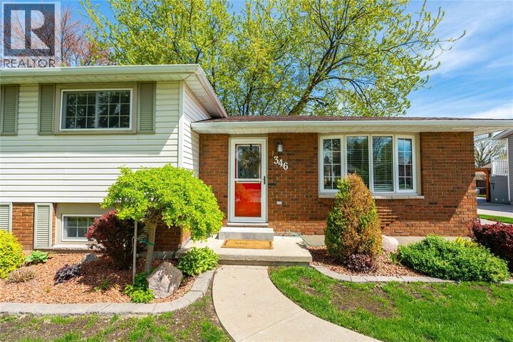 Property Photo:  346 Brentwood Crescent  ON N0N 1G0 
