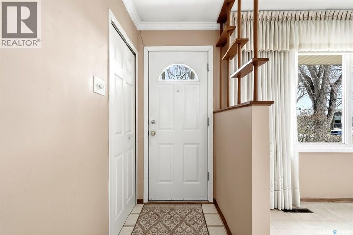 Property Photo:  3868 Athol Street  SK S4S 3J1 