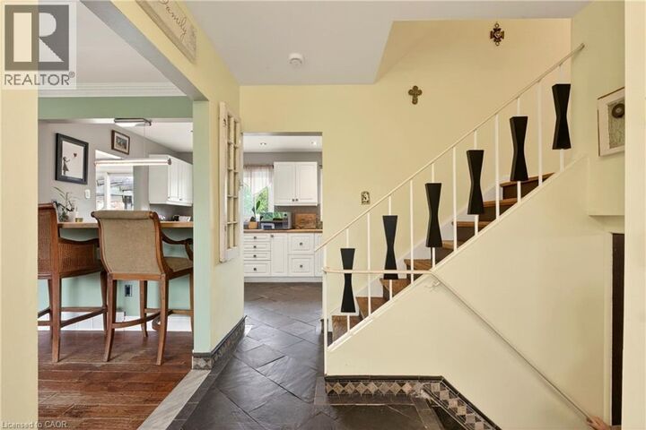 Property Photo:  6 Seagram Place  ON L8T 4H9 