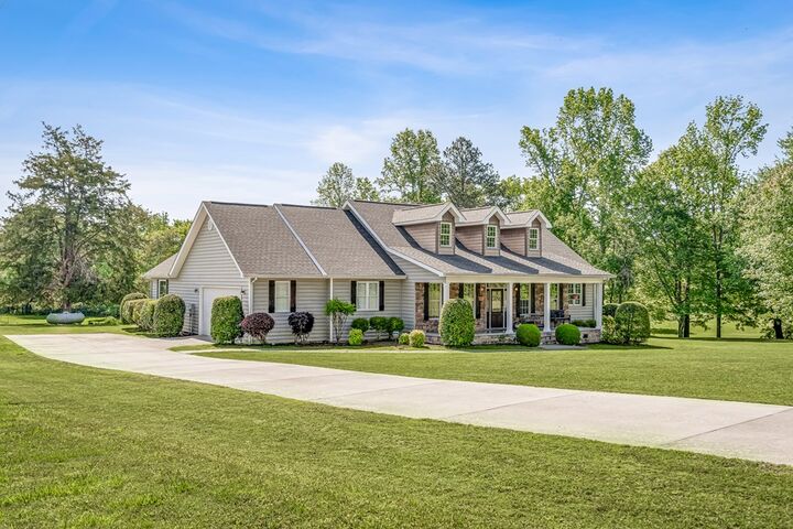Property Photo:  1406 Hickory Grove Road  GA 30736 