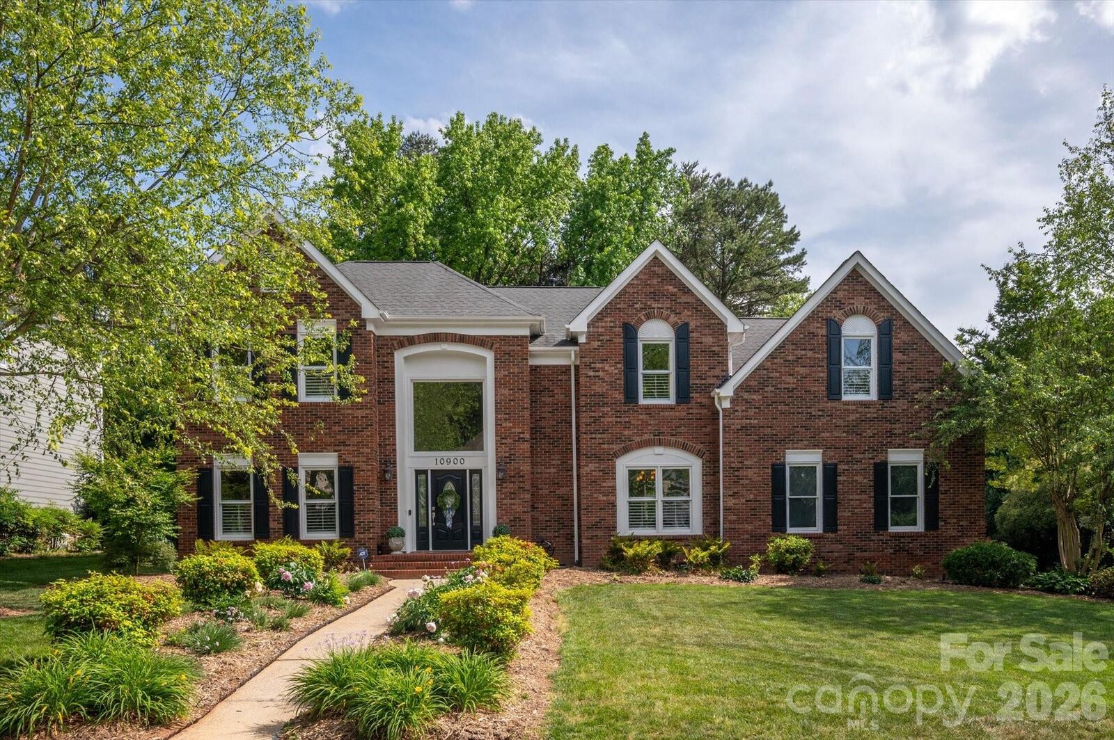 Property Photo:  10900 E Jordan Rae Lane  NC 28277 