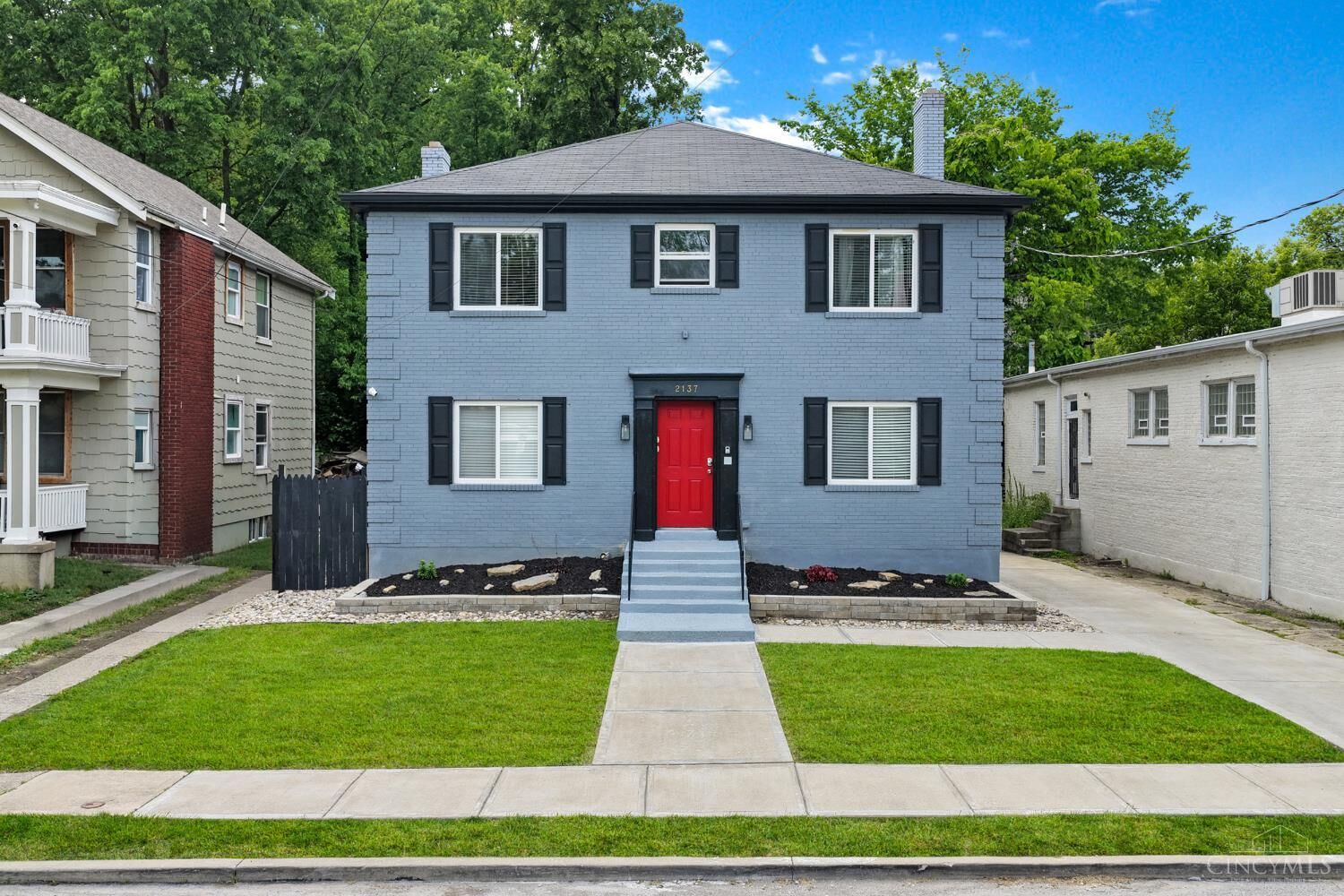 Property Photo:  2137 Highland Avenue  OH 45219 