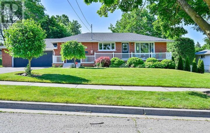 Property Photo:  311 Frederick Street  ON L1N 3T5 