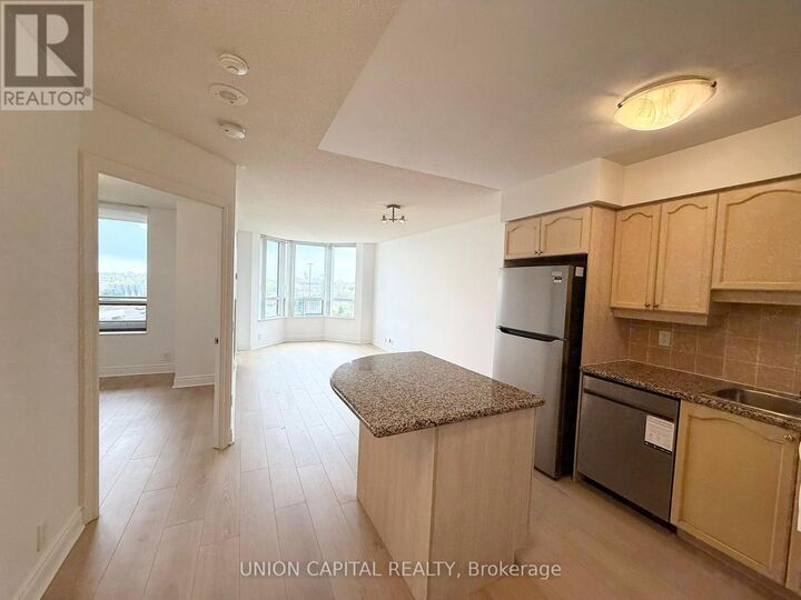 Property Photo:  80 Harrison Garden Boulevard 825  ON M2N 7E3 