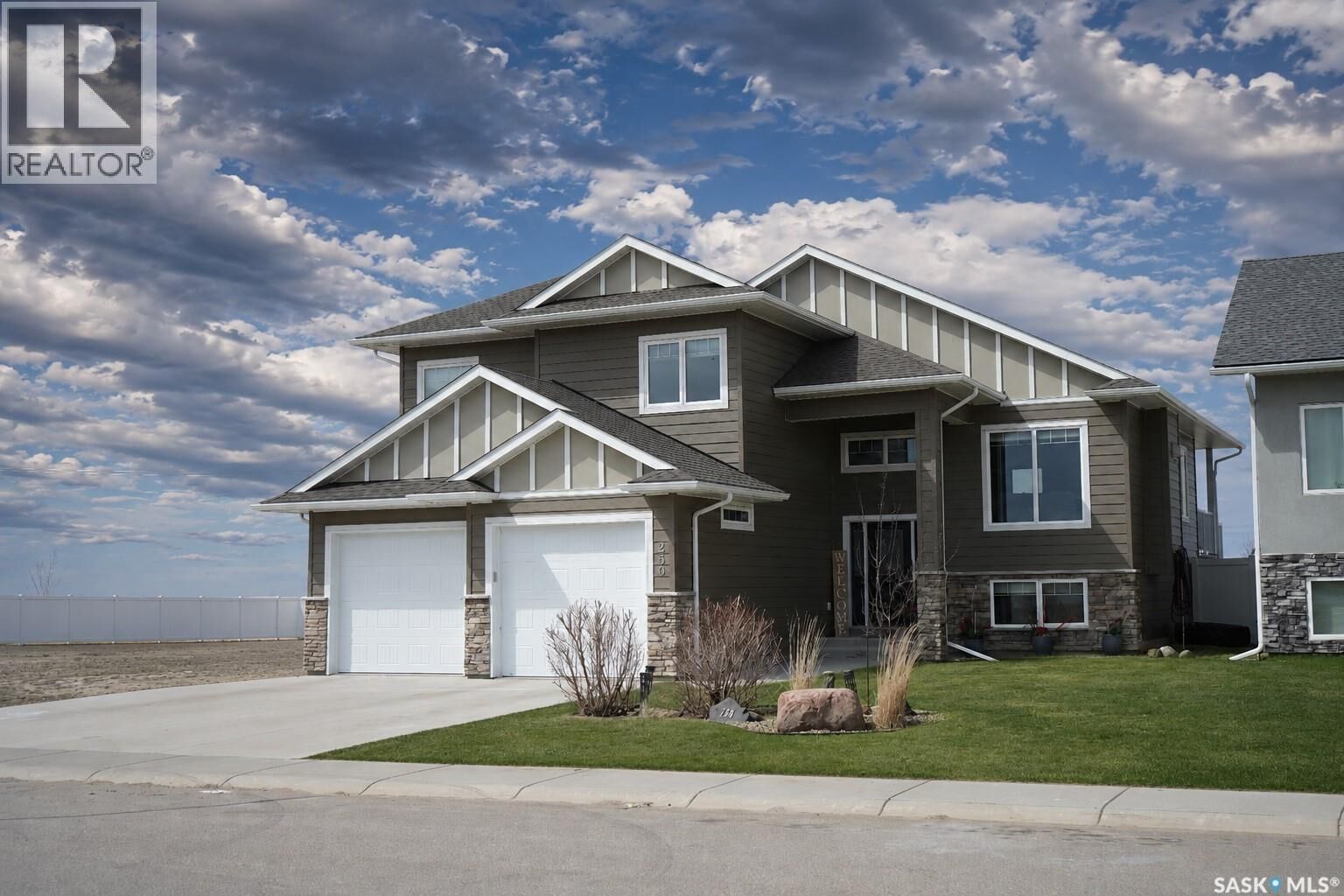 Property Photo:  250 Prairie Dawn Drive  SK S0K 1K1 