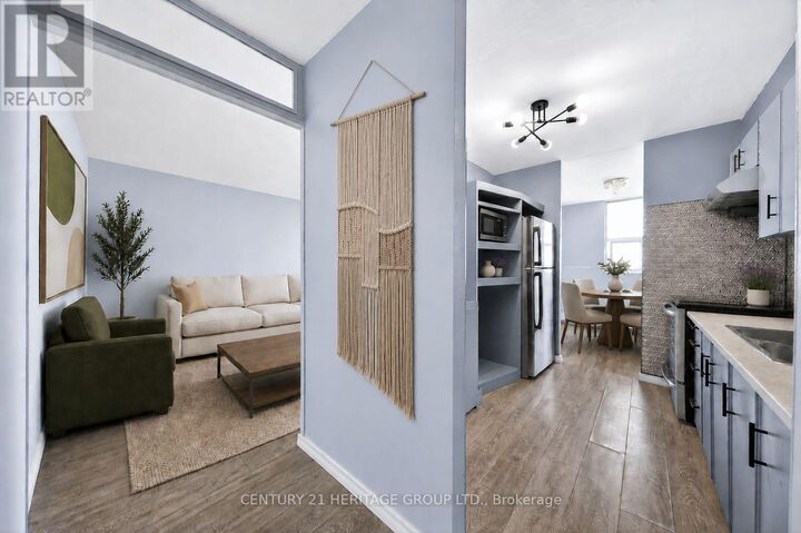Property Photo:  2645 Kipling Avenue 1601  ON M9V 3S6 