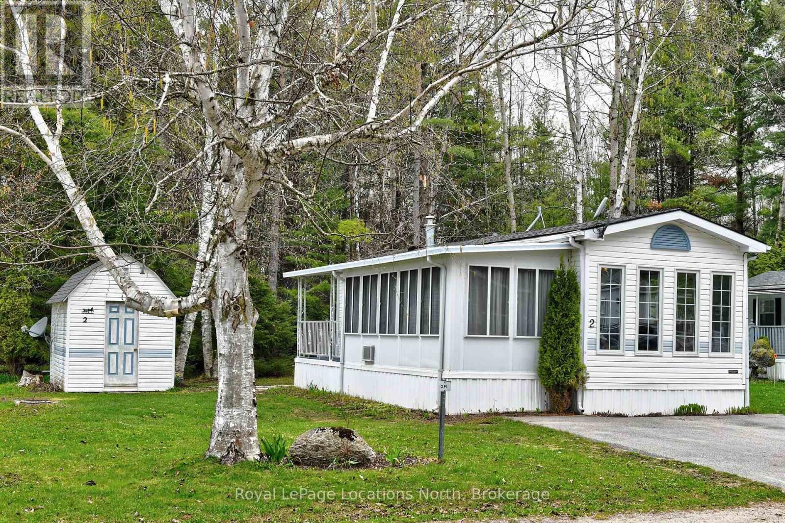 Property Photo:  2 Prince Charles Avenue  ON L0L 1P0 