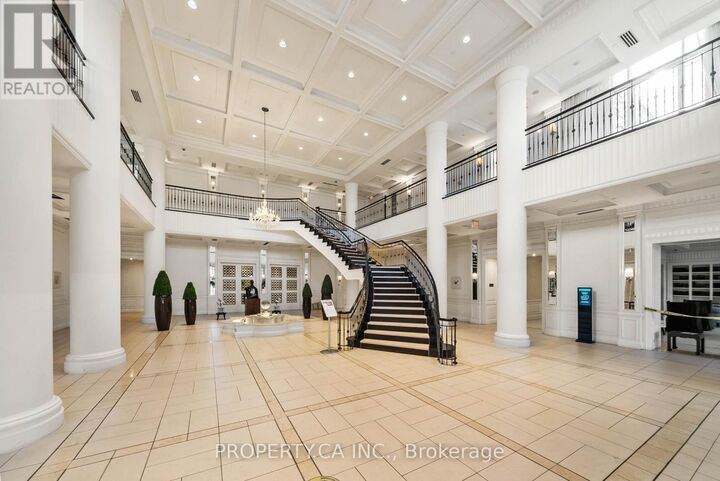 Property Photo:  15 Greenview Avenue 309  ON M2M 4M7 