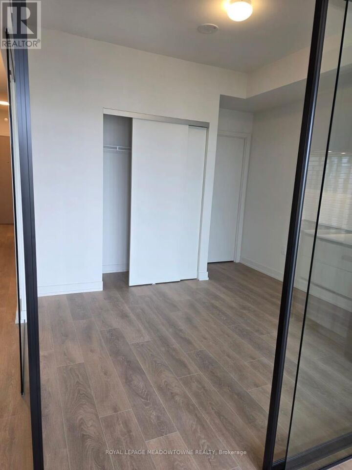 Property Photo:  181 Sterling Road North 1014  ON M6R 2B2 