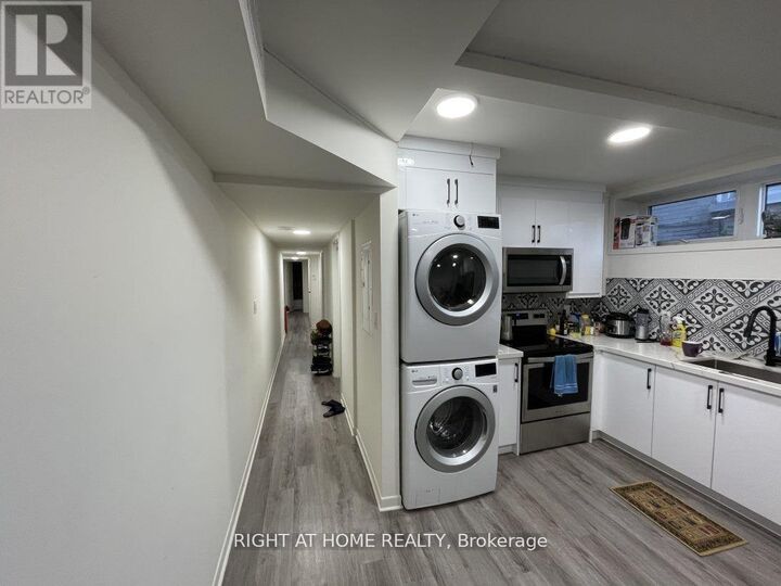Property Photo:  1258 Broadview Avenue 1  ON M4K 2T4 