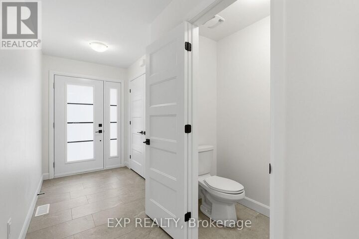 Property Photo:  142 Elizabeth Street  ON K0A 2M0 