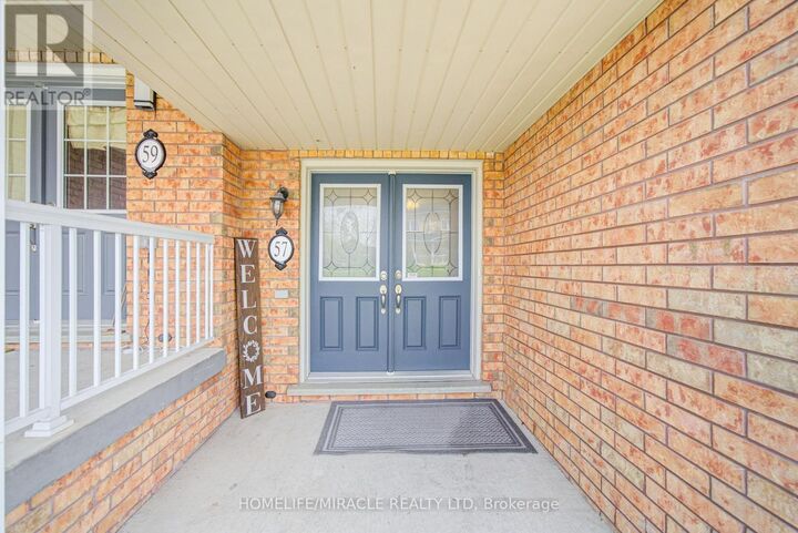 Property Photo:  57 Kersey Crescent  ON L1E 0A5 