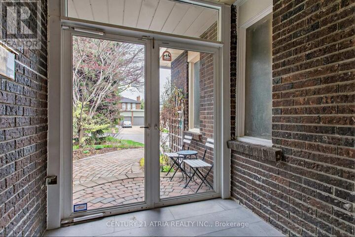 Property Photo:  12 Granada Court  ON L3T 4V4 